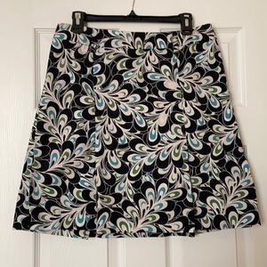 Summer Skirt from Ann Taylor LoftSize 6.  Fully Lined double kick pleats.